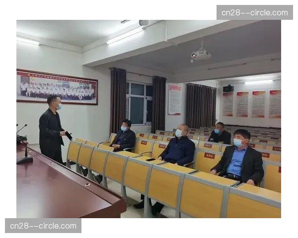 罗齐尔中路抢点:阿拉维斯阵地进攻的层次部署 罗齐尔中路抢点:阿拉维斯阵地进攻的层次部署